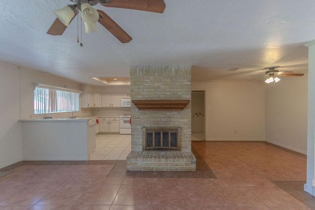 9806 Cane Creek Drive, Houston, TX 77070