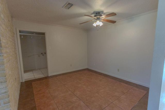 9806 Cane Creek Drive, Houston, TX 77070