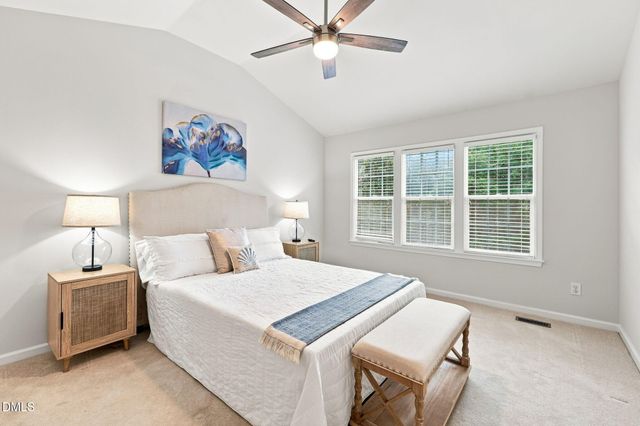 501 Nottinghill Walk, Apex, NC 27502