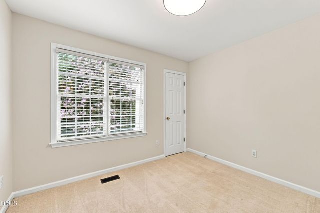 501 Nottinghill Walk, Apex, NC 27502