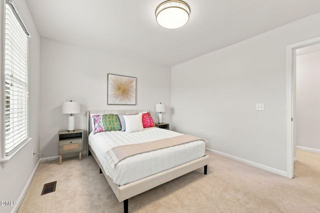 501 Nottinghill Walk, Apex, NC 27502