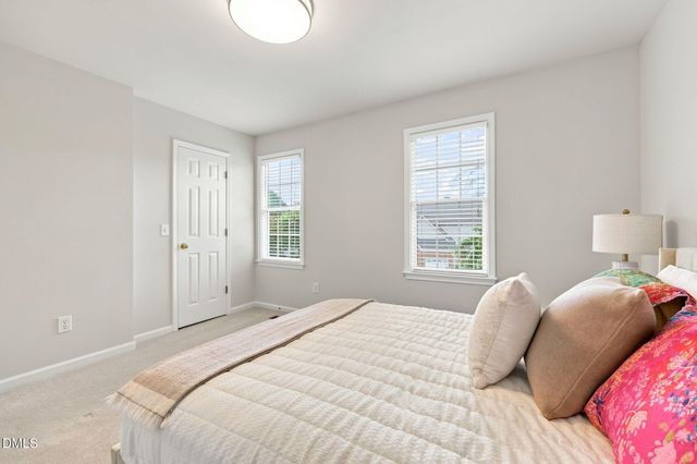 501 Nottinghill Walk, Apex, NC 27502