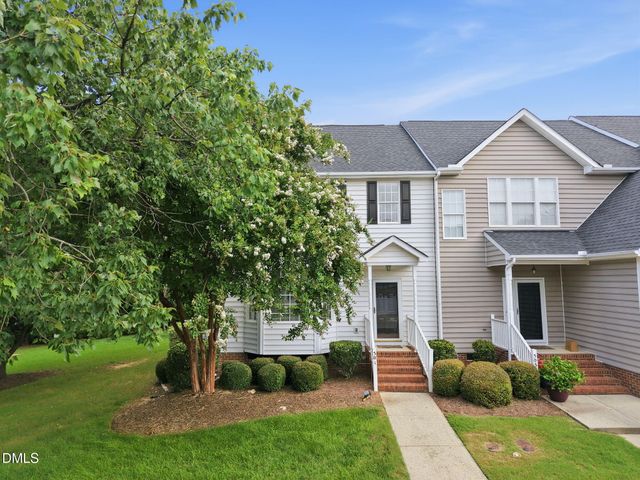 501 Nottinghill Walk, Apex, NC 27502