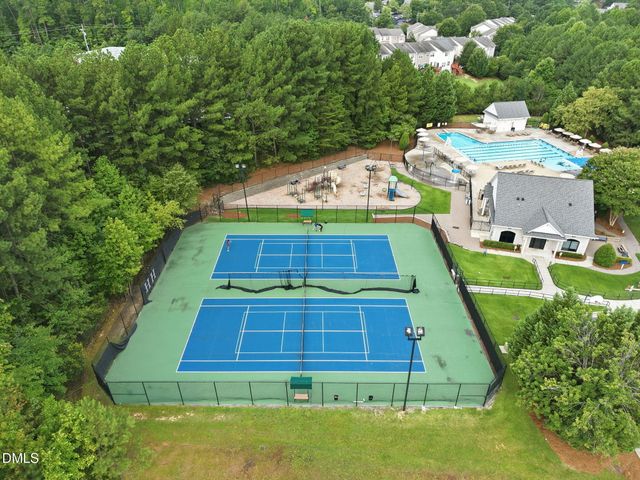 501 Nottinghill Walk, Apex, NC 27502