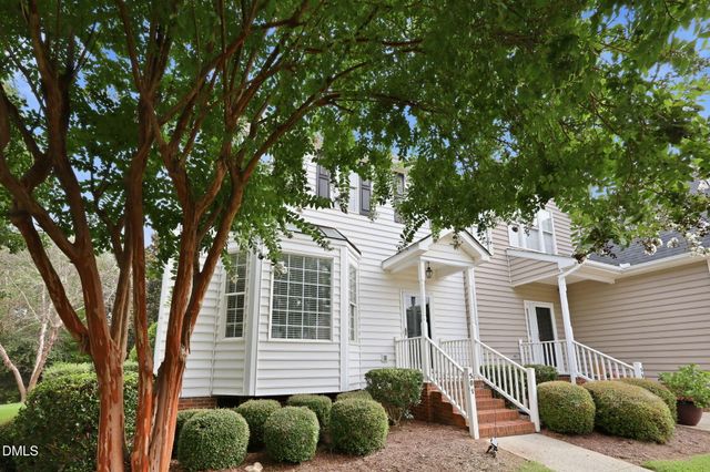 501 Nottinghill Walk, Apex, NC 27502
