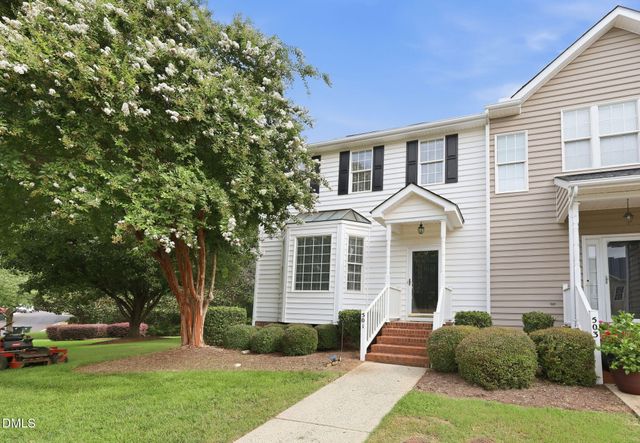 501 Nottinghill Walk, Apex, NC 27502