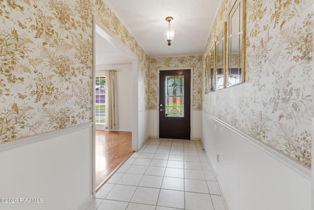 206 Persimmon Place, Lafayette, LA 70507