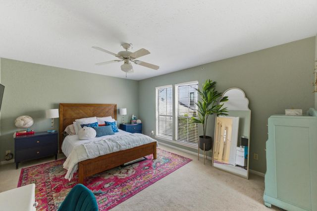 2614 Jefferson ST B, Austin, TX 78703