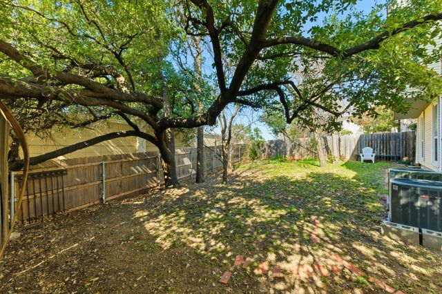 2614 Jefferson ST B, Austin, TX 78703