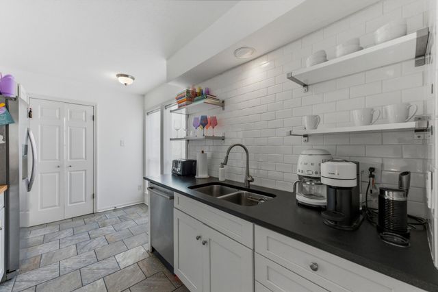 2614 Jefferson ST B, Austin, TX 78703