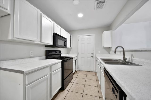 3012 La Estancia Lane, Houston, TX 77093