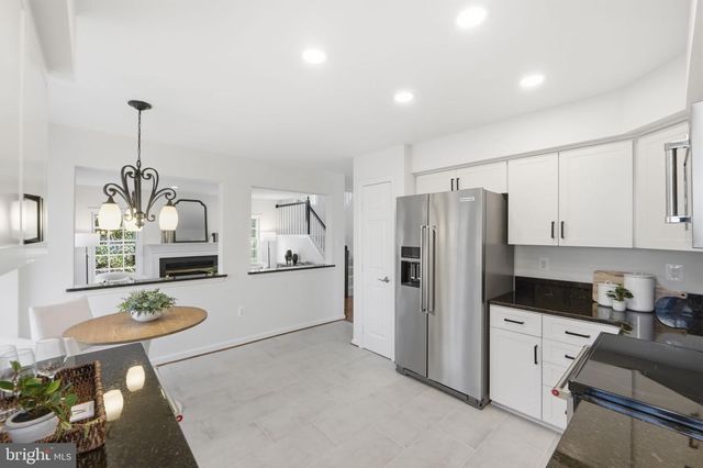 1285 LAMPLIGHTER WAY, Reston, VA 20194