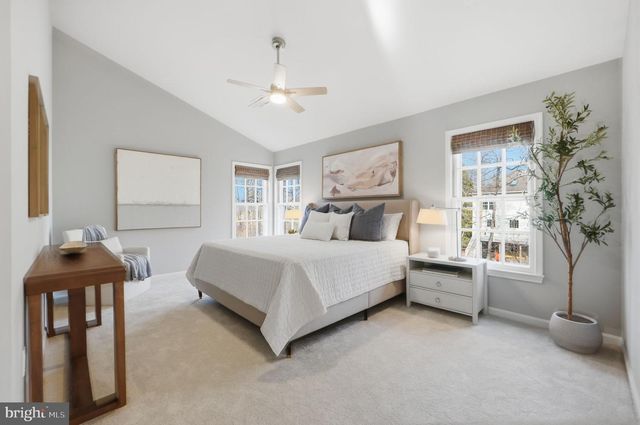 1285 LAMPLIGHTER WAY, Reston, VA 20194