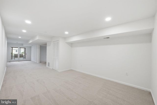 1285 LAMPLIGHTER WAY, Reston, VA 20194