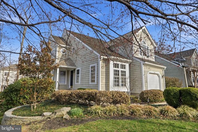 1285 LAMPLIGHTER WAY, Reston, VA 20194