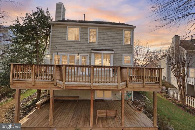 1285 LAMPLIGHTER WAY, Reston, VA 20194