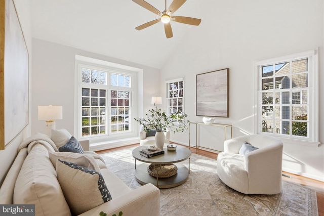 1285 LAMPLIGHTER WAY, Reston, VA 20194