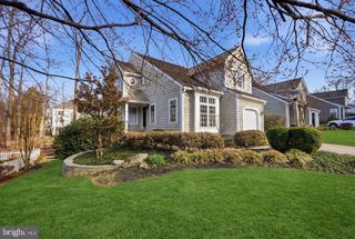 1285 LAMPLIGHTER WAY, Reston, VA 20194