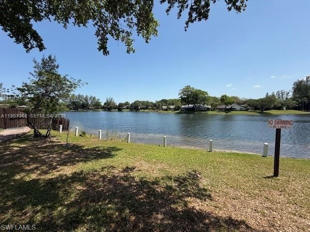 3760 Inverrary Dr 1W, Lauderhill, FL 33319