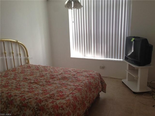 3760 Inverrary Dr 1W, Lauderhill, FL 33319