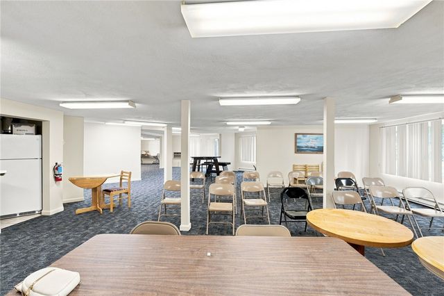200 Woodlawn Avenue 111, North Providence, RI 02904