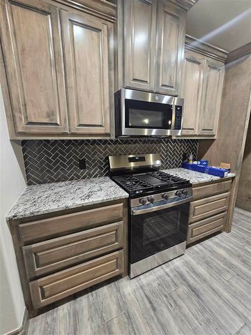 113 S 6th Ave, Sterling, OK 73567