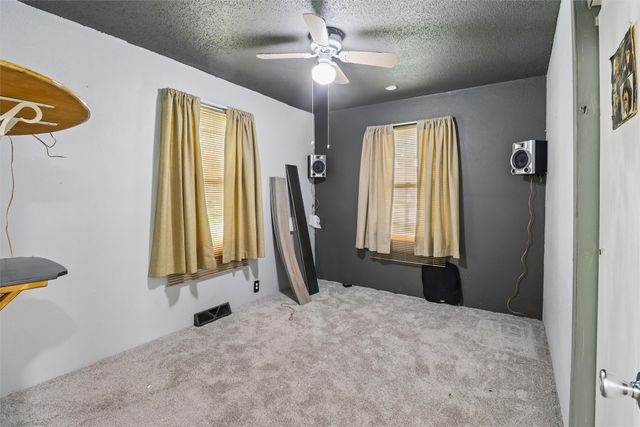 4005 Easton Boulevard, Des Moines, IA 50317