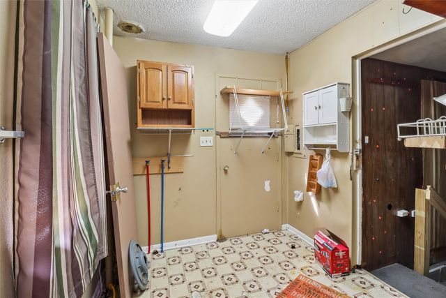 4005 Easton Boulevard, Des Moines, IA 50317
