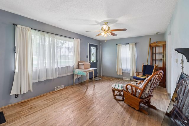 4005 Easton Boulevard, Des Moines, IA 50317