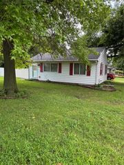4005 Easton Boulevard, Des Moines, IA 50317