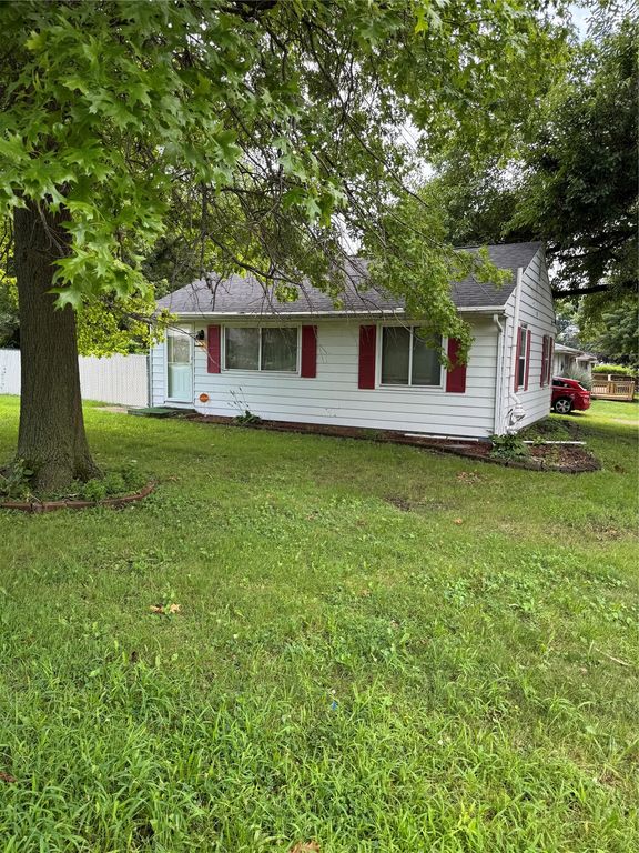 4005 Easton Boulevard, Des Moines, IA 50317