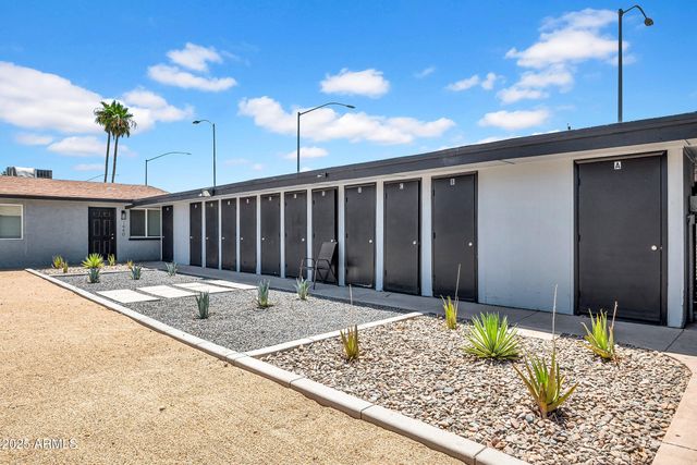 1432 E BROADWAY Road, Mesa, AZ 85204