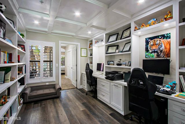 23673 N 81ST Drive, Peoria, AZ 85383