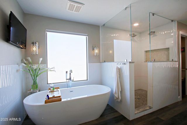 23673 N 81ST Drive, Peoria, AZ 85383