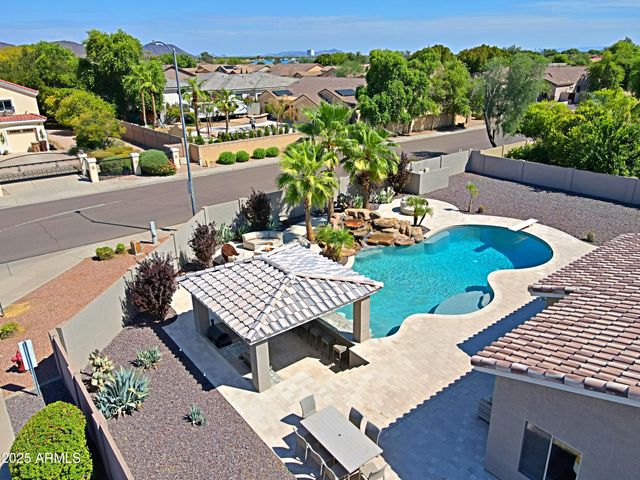 23673 N 81ST Drive, Peoria, AZ 85383