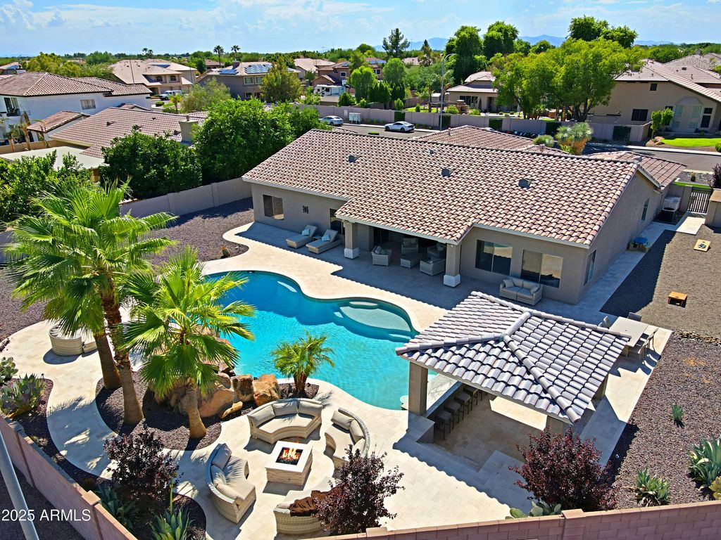 23673 N 81ST Drive, Peoria, AZ 85383