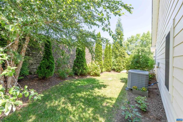 1619 SAWGRASS CT, Charlottesville, VA 22901