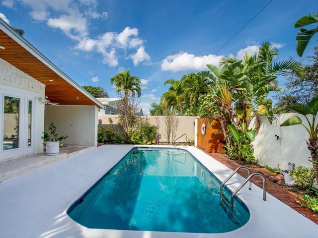 1225 NE 16TH Terrace, Fort Lauderdale, FL 33304