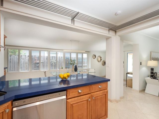 1225 NE 16TH Terrace, Fort Lauderdale, FL 33304