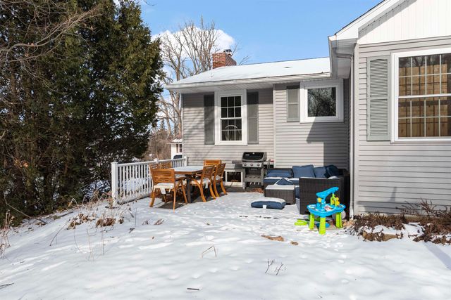 6 Donnelly Court, St. Albans City, VT 05478