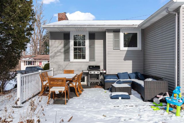 6 Donnelly Court, St. Albans City, VT 05478