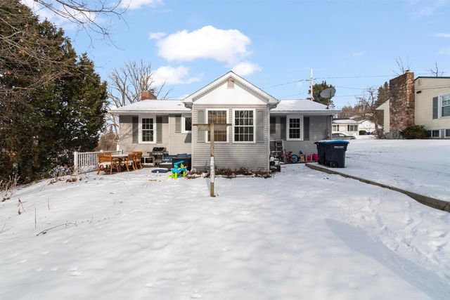 6 Donnelly Court, St. Albans City, VT 05478