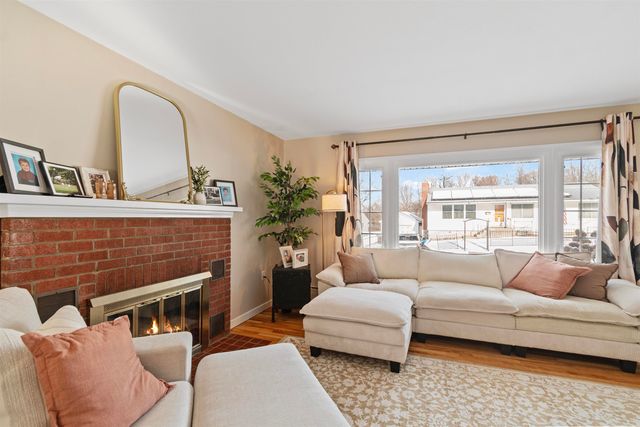 6 Donnelly Court, St. Albans City, VT 05478