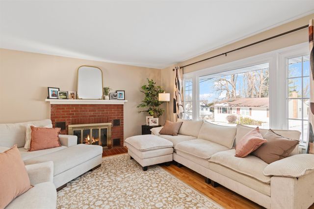 6 Donnelly Court, St. Albans City, VT 05478