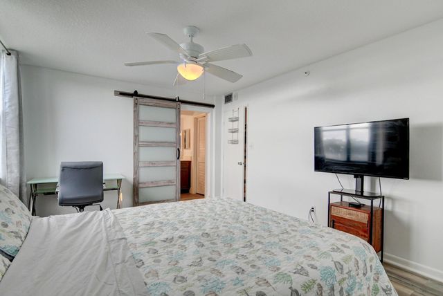 1915 Lavers Circle E504, Delray Beach, FL 33444