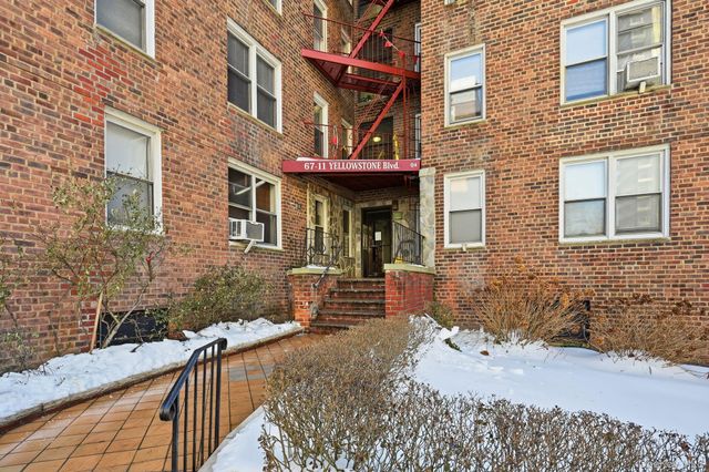 67-11 Yellowstone Boulevard 5B, Forest Hills, NY 11375