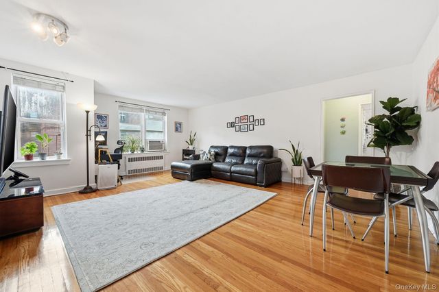 67-11 Yellowstone Boulevard 5B, Forest Hills, NY 11375