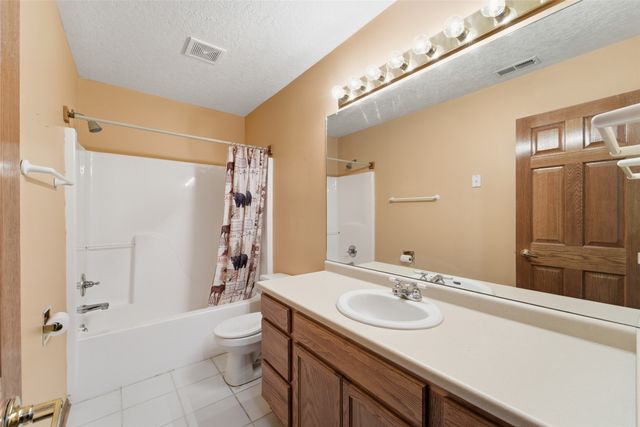 509 NE Robert Drive, Ankeny, IA 50021