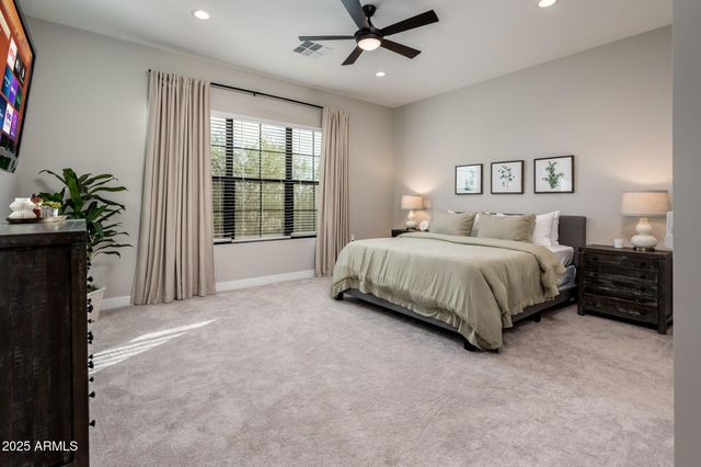 6615 E Libby Street, Phoenix, AZ 85054