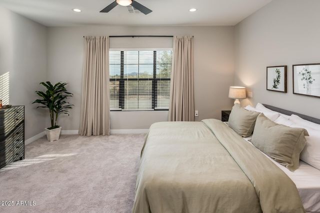 6615 E Libby Street, Phoenix, AZ 85054